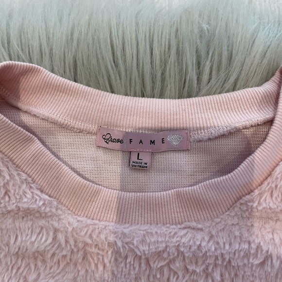 Sweater - Picture 2 of 4